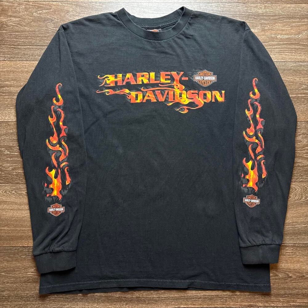Vintage Black Harley Davidson Long Sleeve Shirt with Flame Graphics on Sleeves